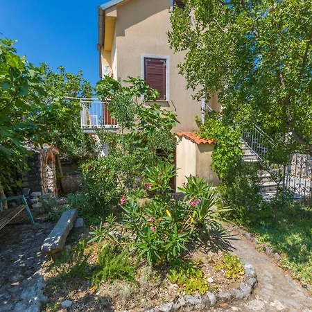 Appartement Kralj Jadranovo