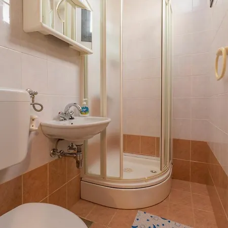 Kralj Apartment *